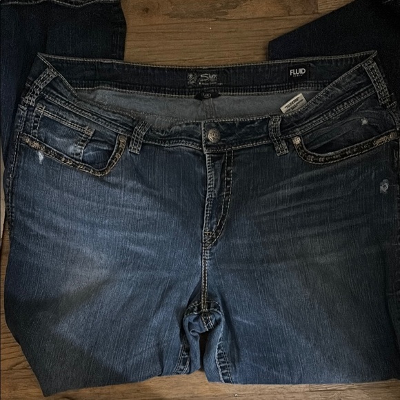 Women's Blue Jeans - Picture 6 of 6